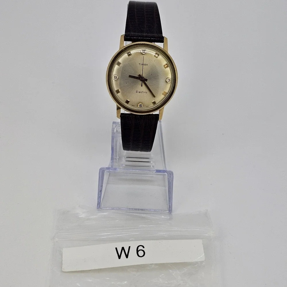 VTG Timex Electric Watch Men 35MM Rear Crown NEW Brown Leather Bands NEW Battery